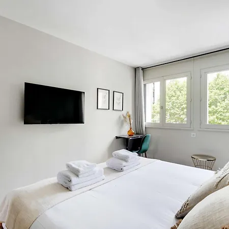 Apartment Velizy